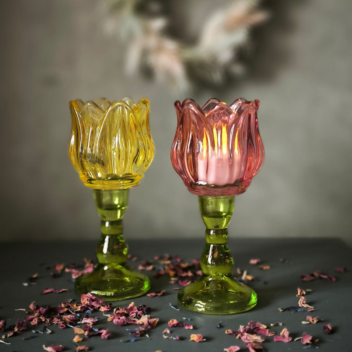 Teelichthalter Tulpe aus Glas – Gelb oder Rot