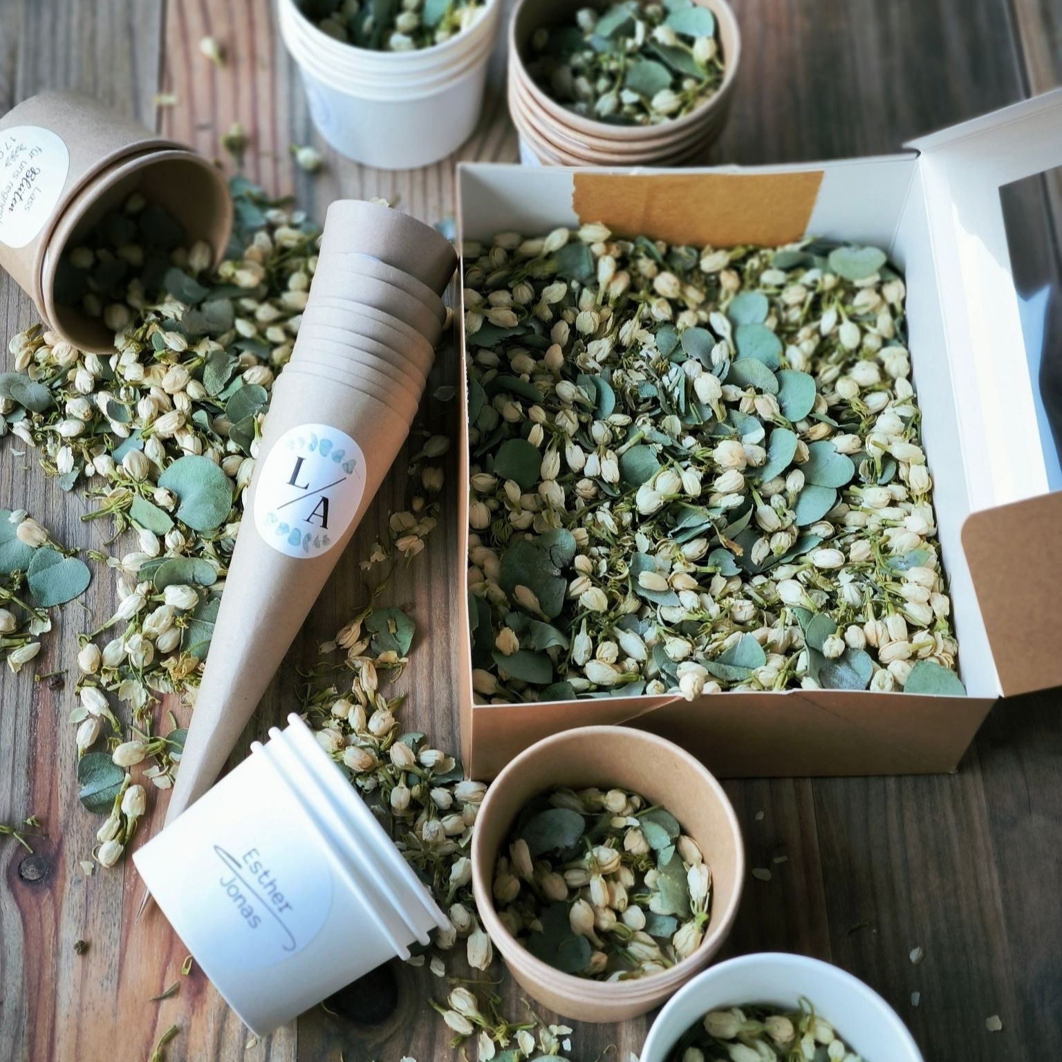 Blütenkonfetti Green Ivory Produktübersicht