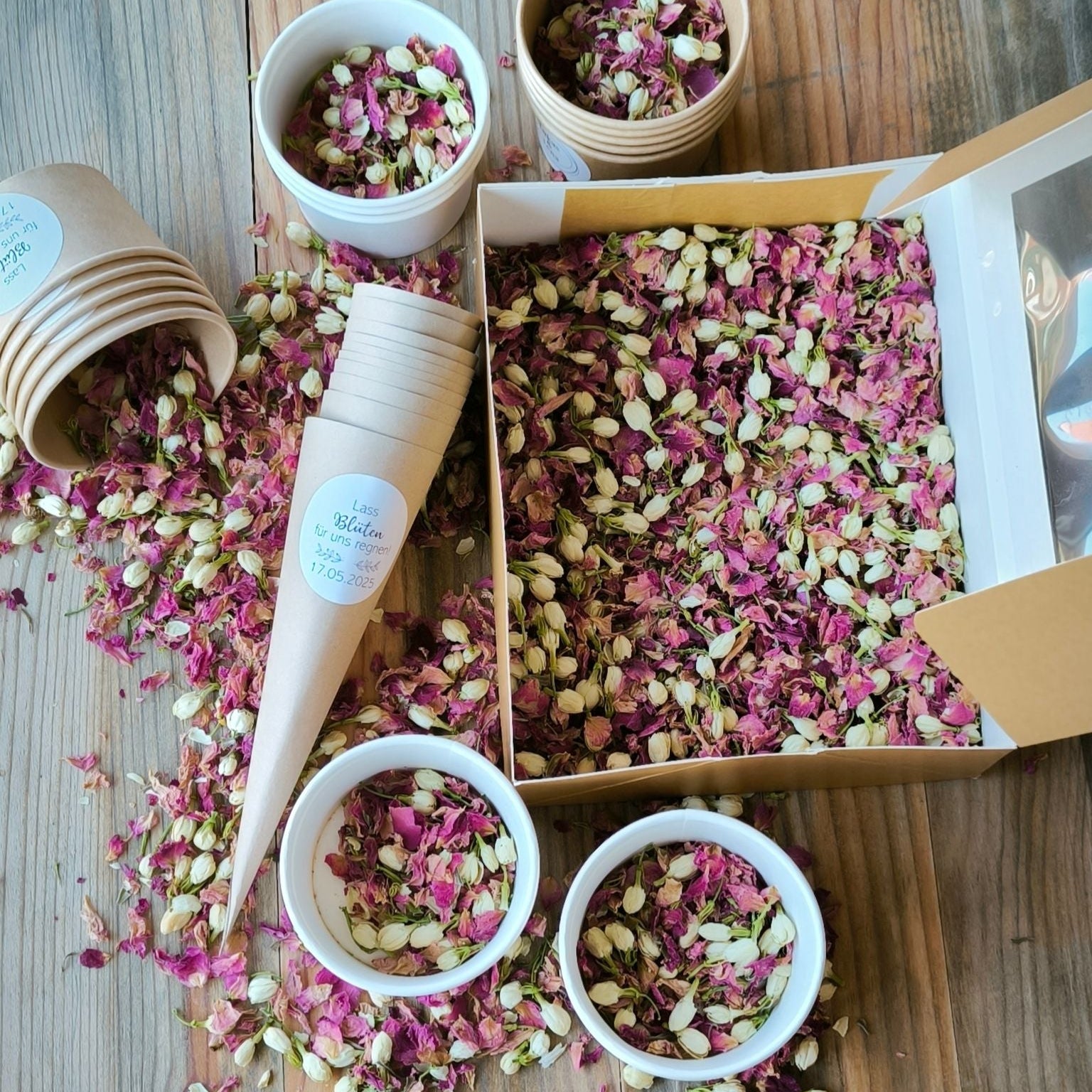 Blütenkonfetti Pink Ivory Produktübersicht