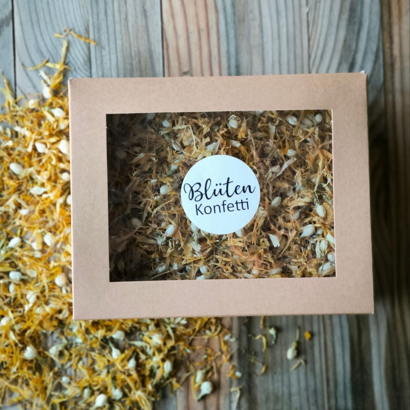 Blütenkonfetti Yellow Ivory in der Box