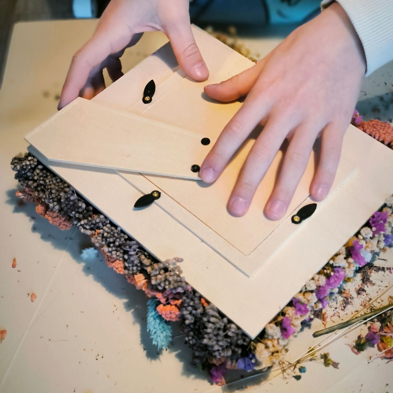 Bütenkonfetti Zeitgeschenk Gutschein Bilderrahmen Gutschein