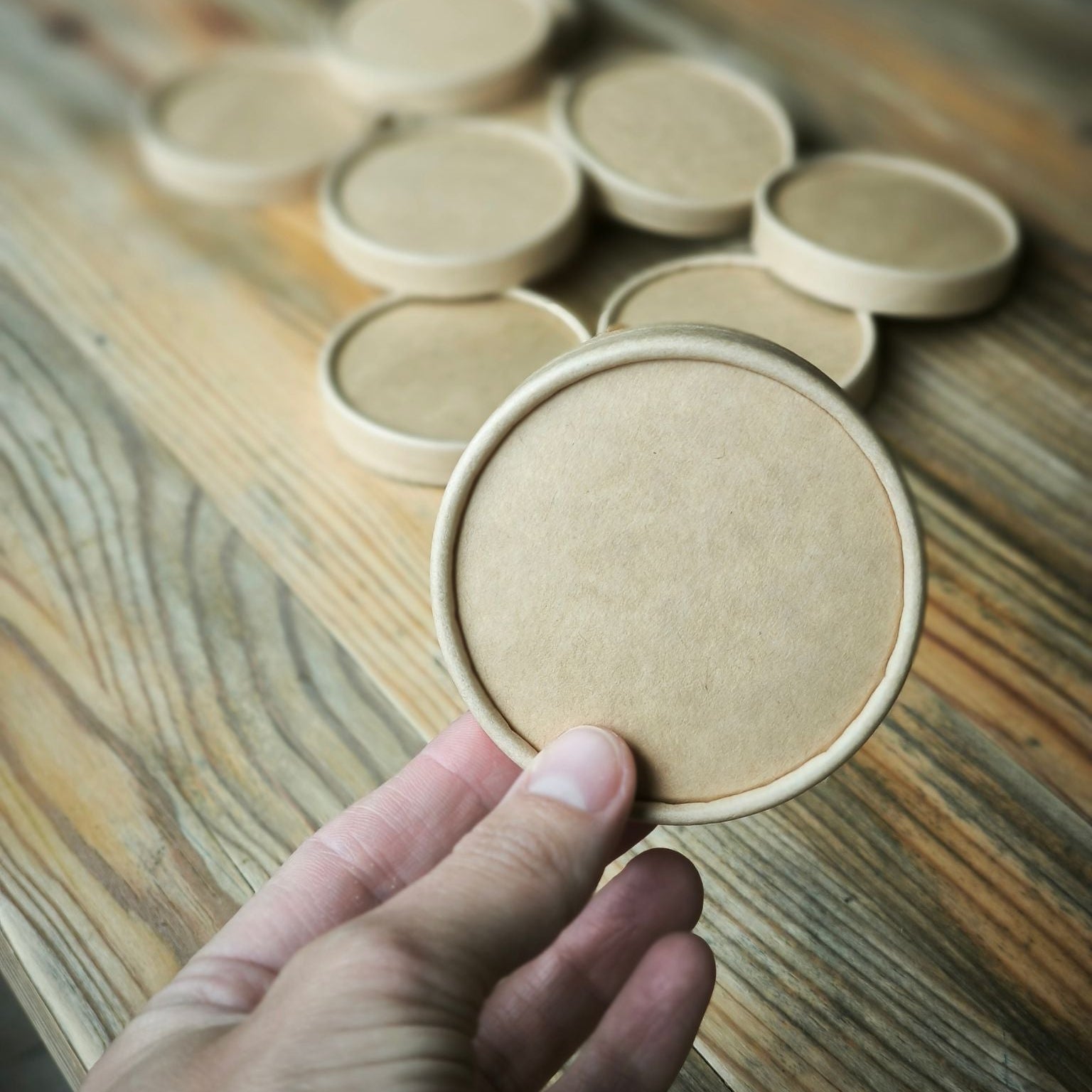 Deckel für Becher braun ohne Sticker