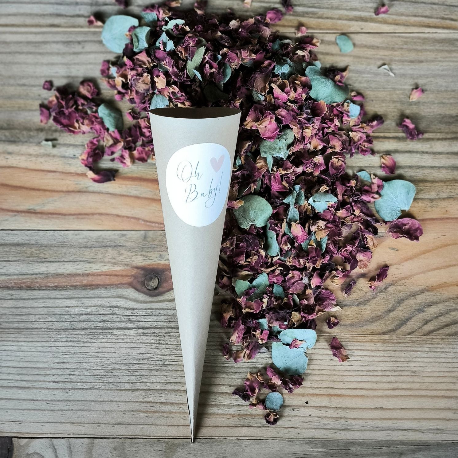 Magic Bloom Blütenkonfetti in Cones Layout 7