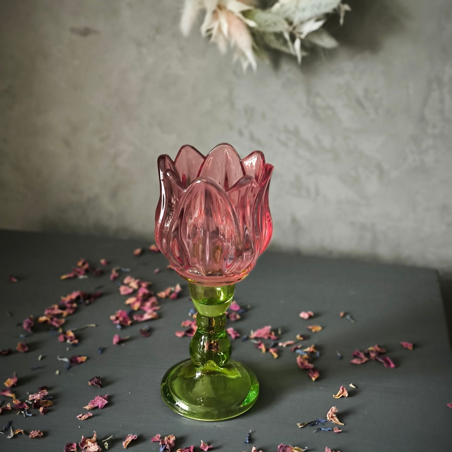 Bloomlight Teelichthalter in Tulpenform aus Glas rot