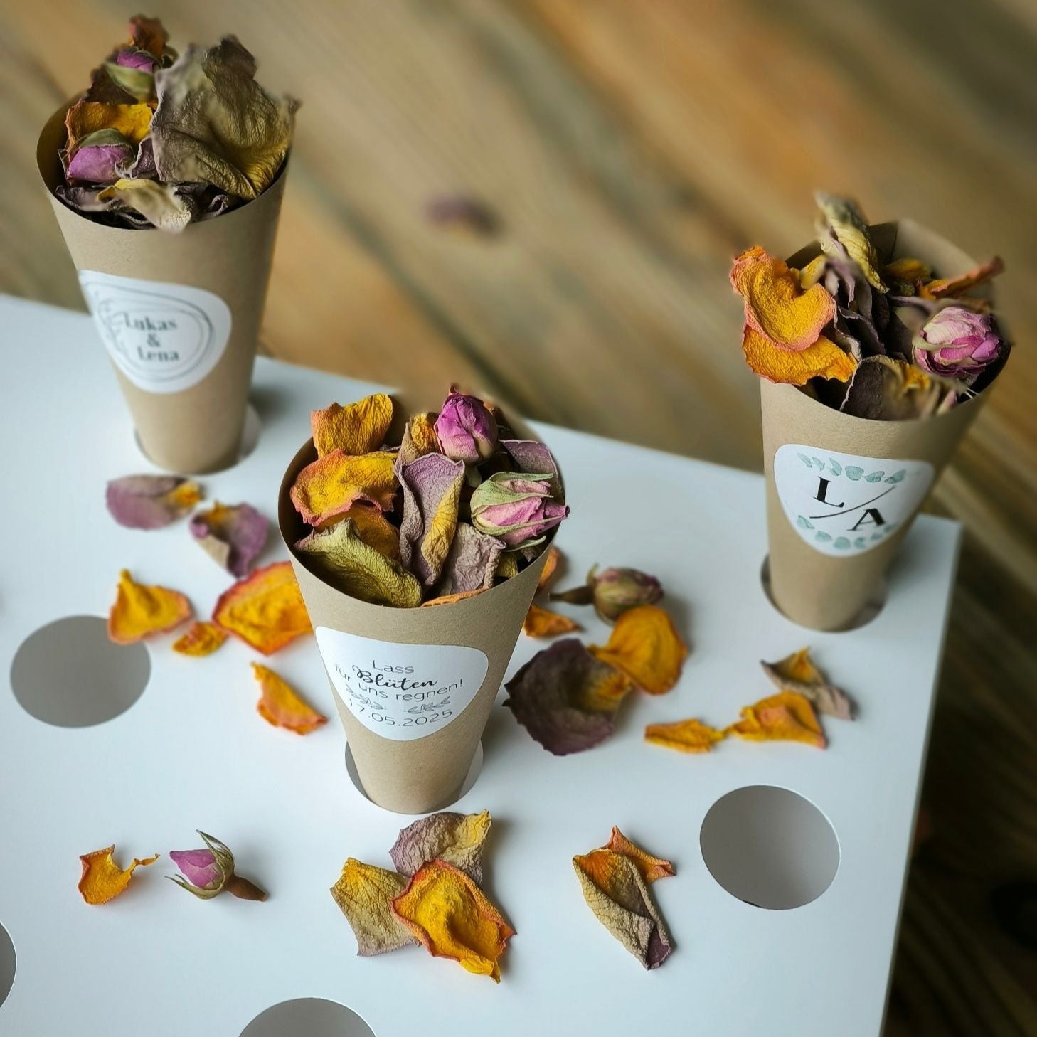 Blütenkonfetti Summer Mix in Cones