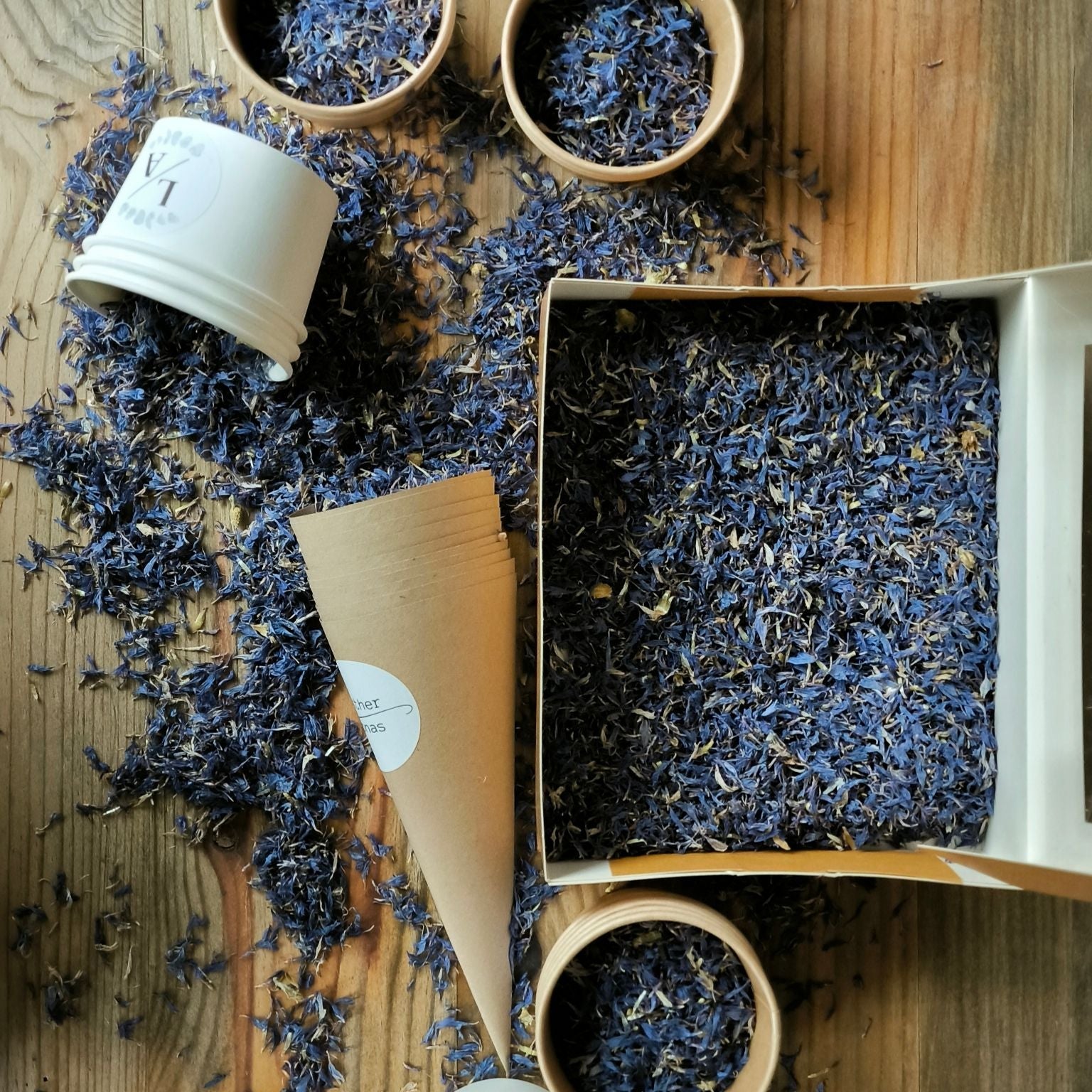 Blütenkonfetti Iced Blue Produktübersicht