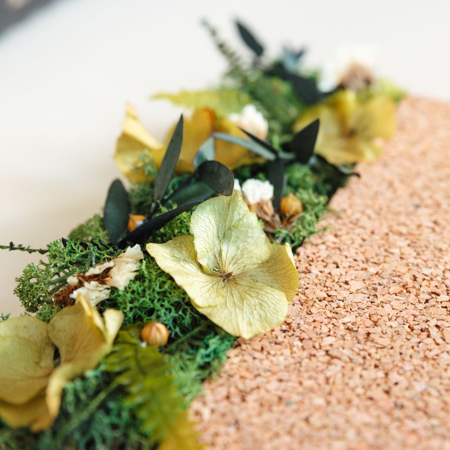 Blütenkonfetti Zeitgeschenk Pinnwand fertiges Randstück