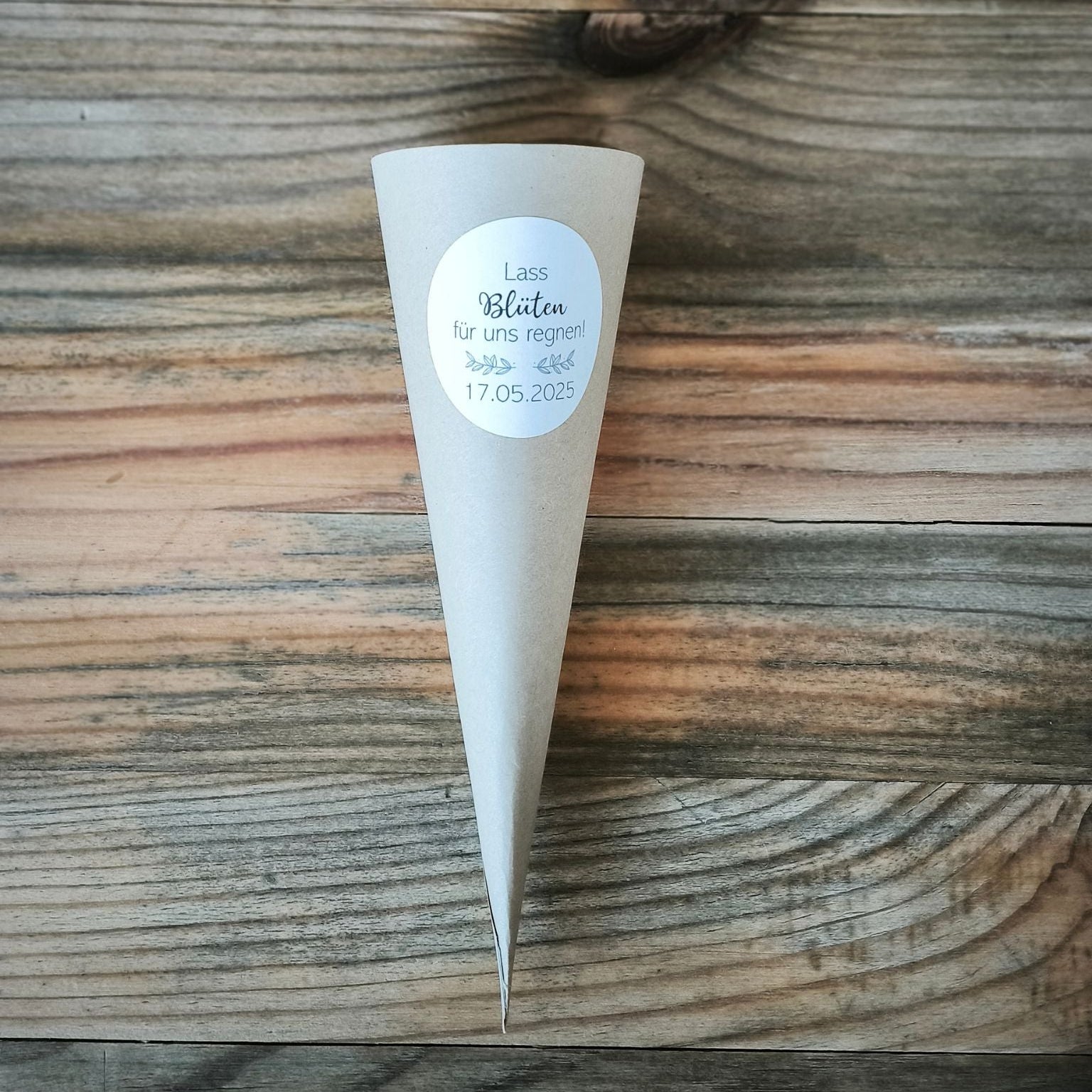 Cones Zubehör zum Blütenkonfetti ayout 4