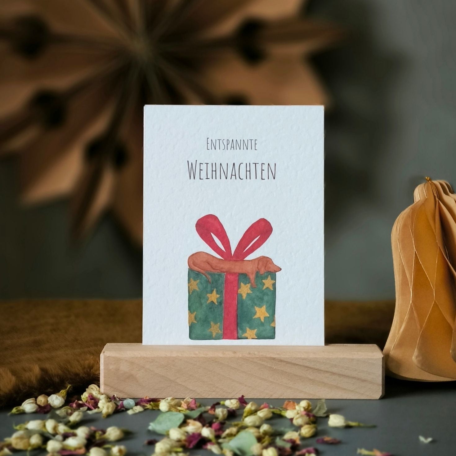 Feenfeder Postkarte Dackel mit Geschenk