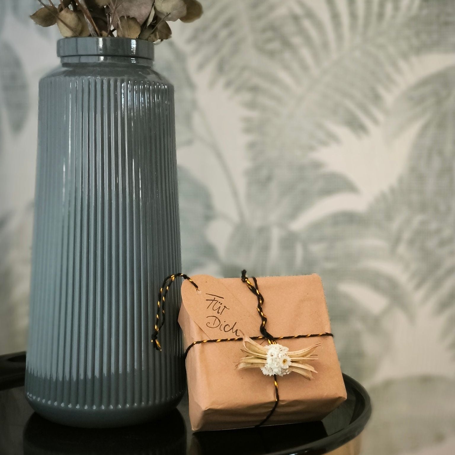 Green Bloom Charm als Geschenkanhänger