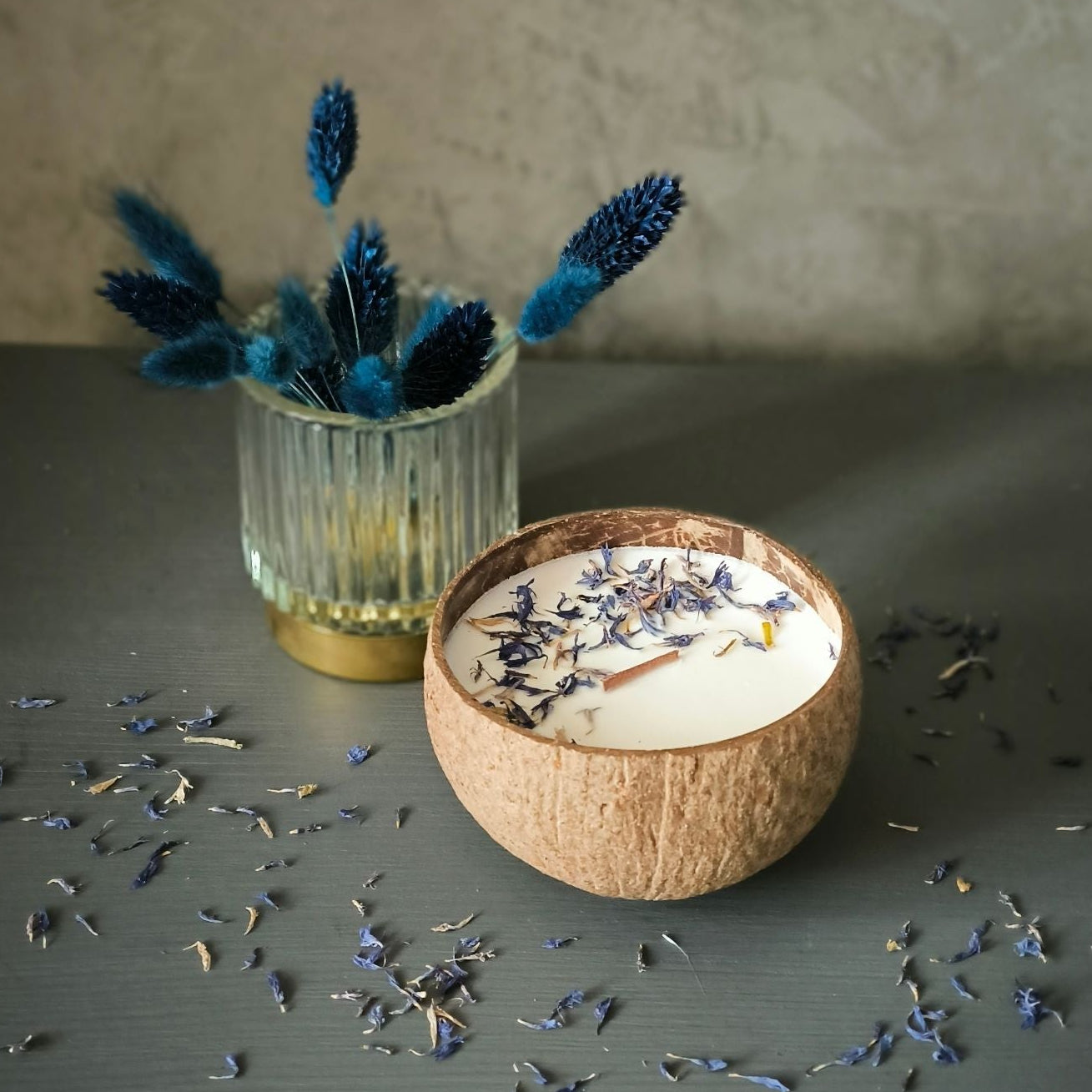 Lumininie Kerze Oud Wood Nahaufnahme