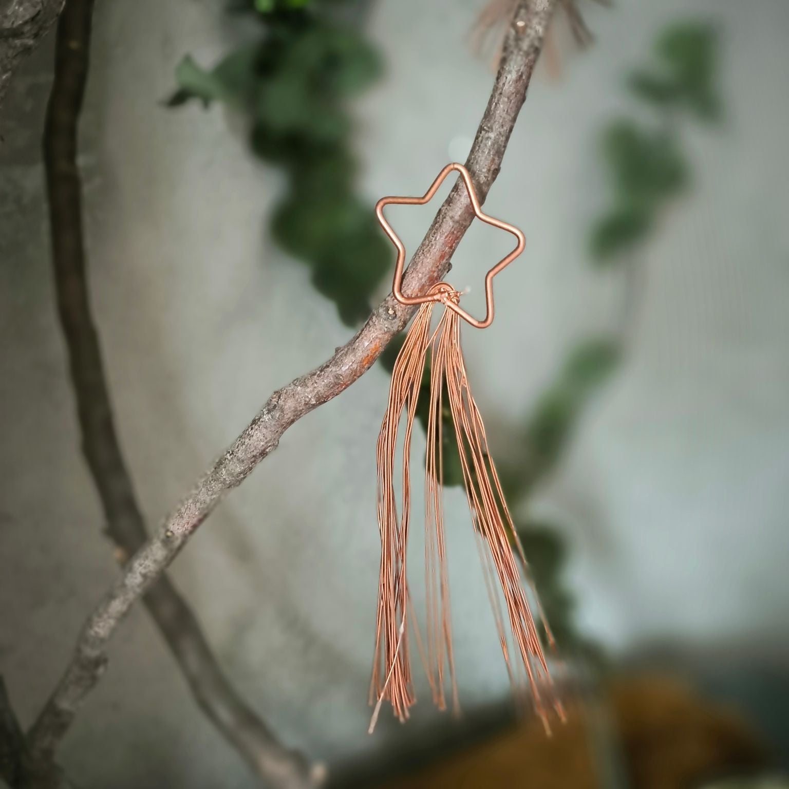 Winter Whispers Metallanhänger Sternschnupper