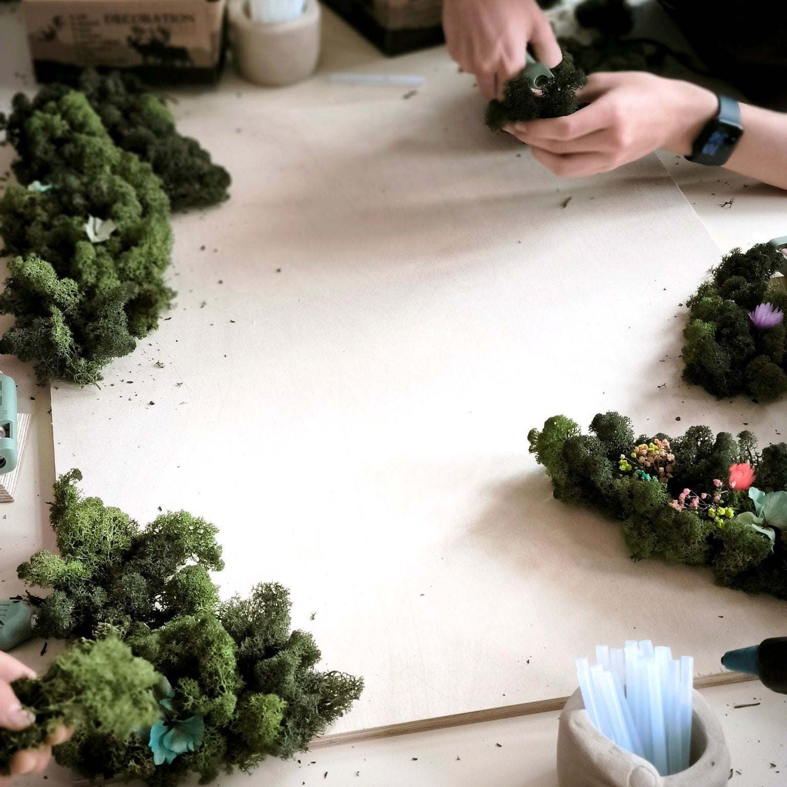 Zeitgeschenk Workshop großes Moosbild Herstellung