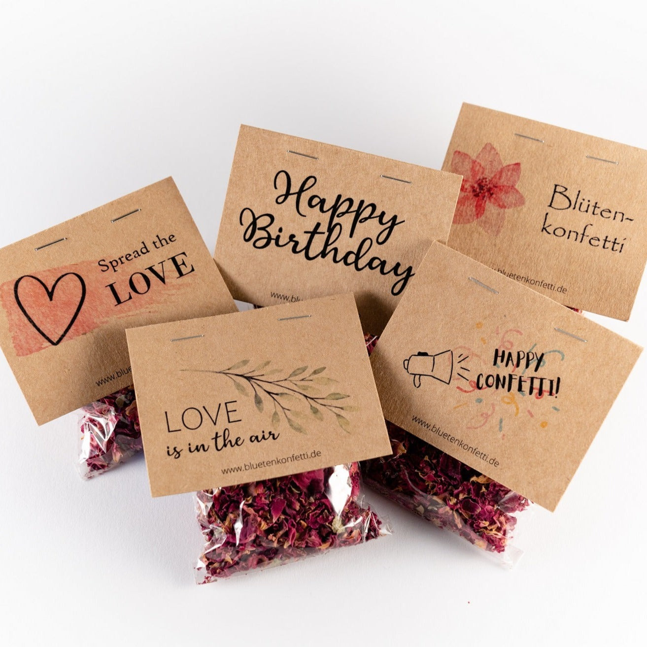 5 Päckchen Blütenkonfetti "Red Romance" in Päckchen mit verschiedenen Layouts